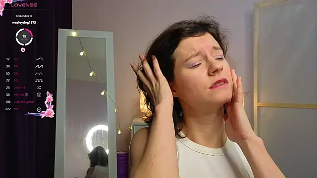 Snapshot of Dana_Magicall chatting on 12.15.24 Dana Magicall online show from 12.15.24