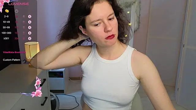 Snapshot of Dana_Magicall chatting on 10.06.25 Dana Magicall online show from 10.06.25