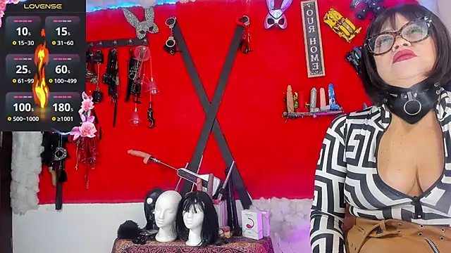 Snapshot of jena_derboo chatting on 10.05.25 jena derboo online show from 10.05.25