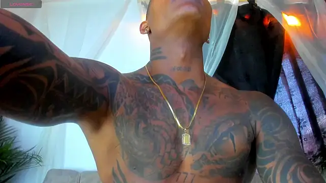 esteveen ortegas  online show from 10.02.25