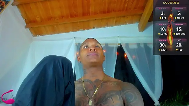 esteveen ortegas  online show from 10.19.25