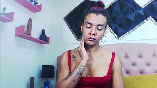 andrea safeira doll online show from 09.30.25