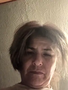 Snapshot of TexaSMESS_37 chatting on 10.05.25 TexaSMESS 37 online show from 10.05.25