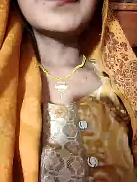 Snapshot of RADHA95 chatting on 01.16.25 RADHA95 online show from 01.16.25