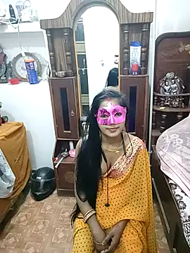 Snapshot of RADHA95 chatting on 03.19.25 RADHA95 online show from 03.19.25