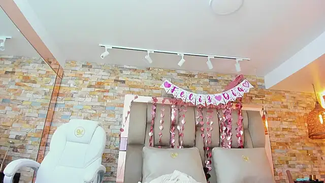 karla dunn online show from 02.12.26