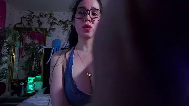 Elizabeth77  online show from 01.26.25