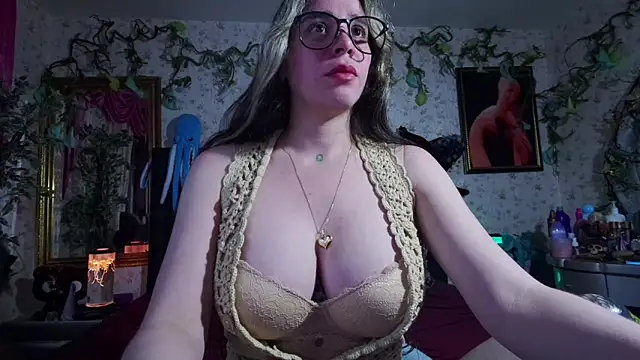 Elizabeth77  online show from 10.09.25