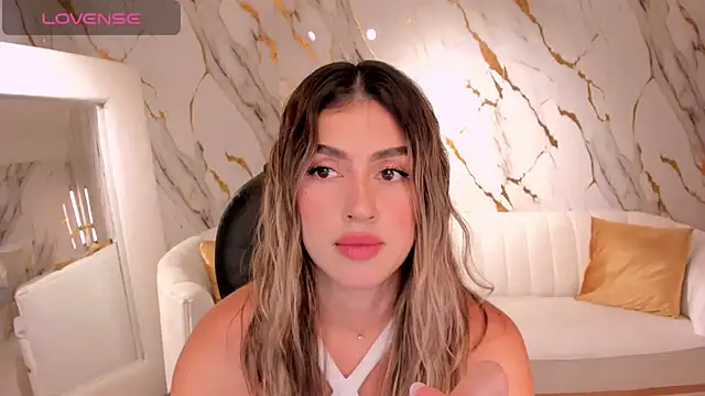 PaulinaSantos  online show from 03.05.25