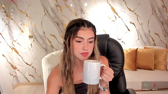 PaulinaSantos  online show from 03.06.25