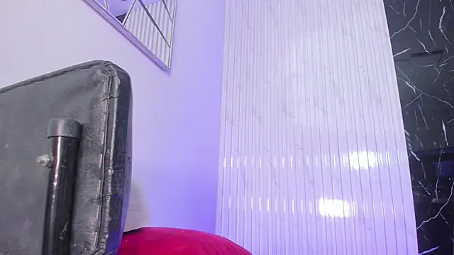 Mell Saenz online show from 01.22.25