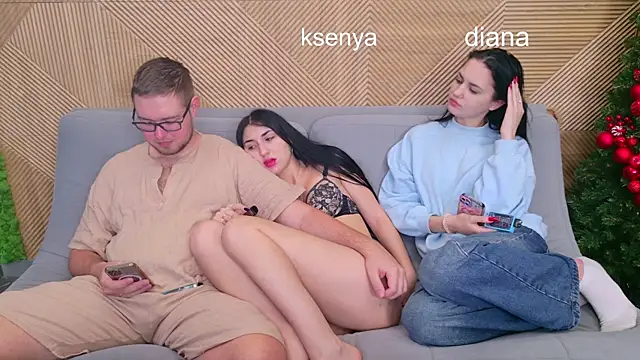 Ksenny online show from 12.20.25