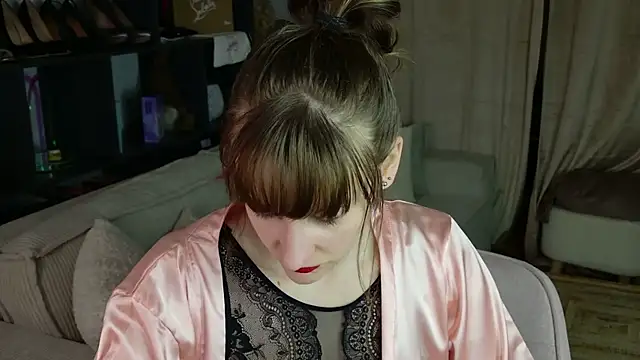 Snapshot of victoirenextdoor chatting on 03.14.26 victoirenextdoor online show from 03.14.26