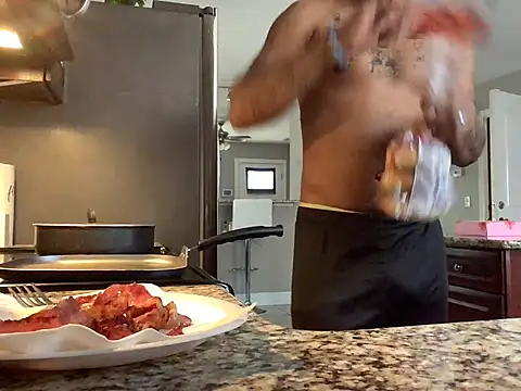 Snapshot of curvedicbandit6_2 chatting on 02.04.25 curvedicbandit6 2 online show from 02.04.25