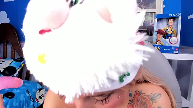 miss keisi online show from 12.24.24