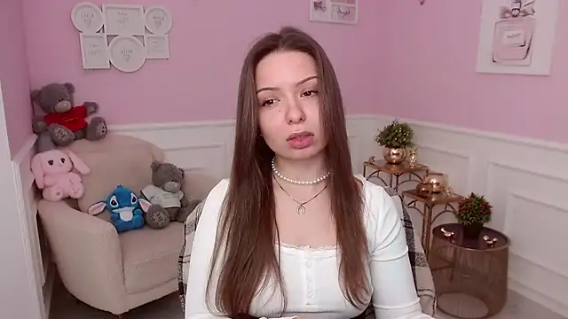 LucySkilar online show from 03.29.26