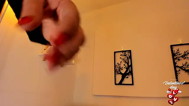 leslie k online show from 02.15.25