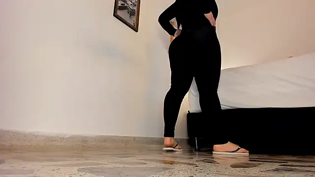 leslie k online show from 03.11.25