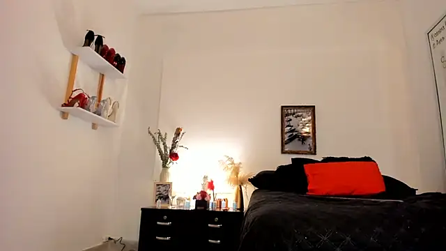 leslie k online show from 03.15.25