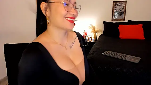 leslie k online show from 03.15.25
