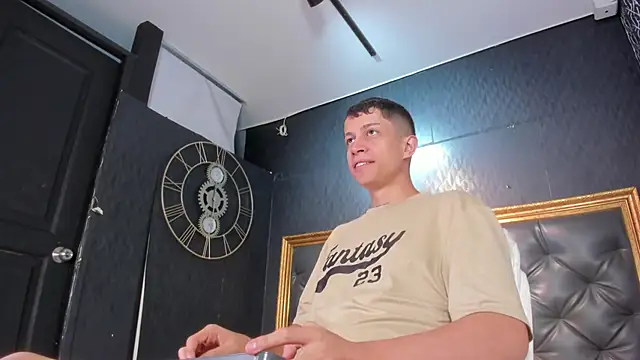 AgarEvans online show from 11.07.25