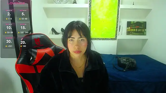 Snapshot of sylvana_19 chatting on 01.22.25 sylvana 19 online show from 01.22.25