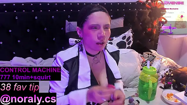 hey noraly online show from 11.22.25