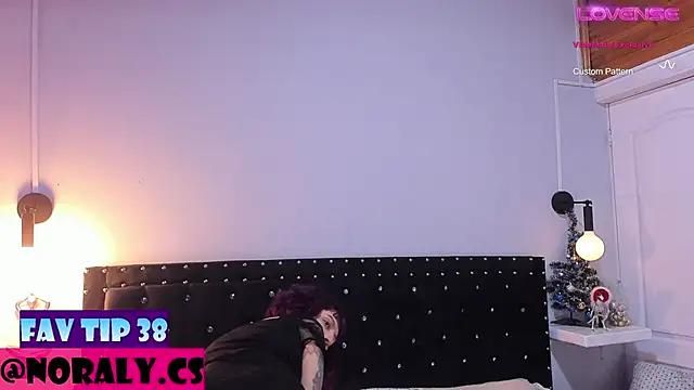 hey noraly online show from 12.21.25