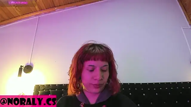 Snapshot of hey_noraly chatting on 02.13.26 hey noraly online show from 02.13.26