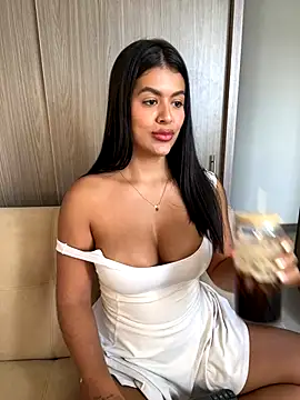 MelissaWaltton online show from 12.22.25