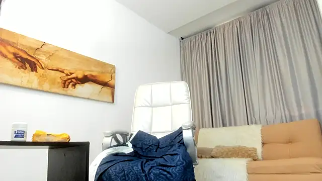 mariiana murillo01 online show from 10.19.25