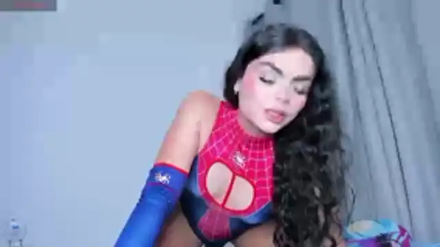 Snapshot of cheryl_blossom69 chatting on 10.29.25 cheryl blossom69 online show from 10.29.25