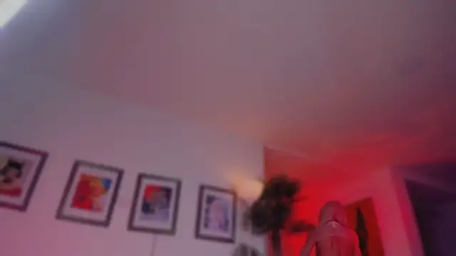 Taylor  foxxx online show from 07.08.26