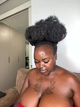 Honeycoco0211 online show from 03.27.26