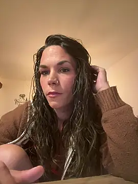 Snapshot of Lady_Knaller chatting on 04.23.26 Lady Knaller online show from 04.23.26