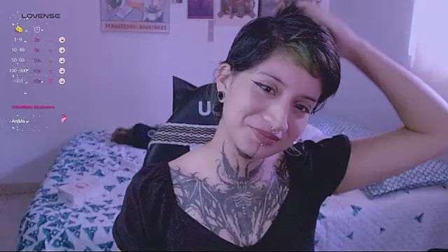 Snapshot of _Apola_77 chatting on 12.01.24 Apola 77 online show from 12.01.24