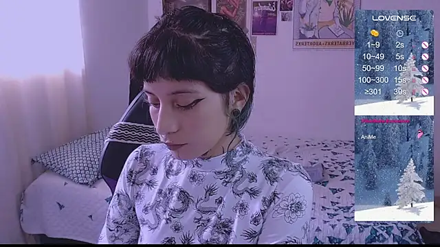 Snapshot of _Apola_77 chatting on 12.18.24 Apola 77 online show from 12.18.24