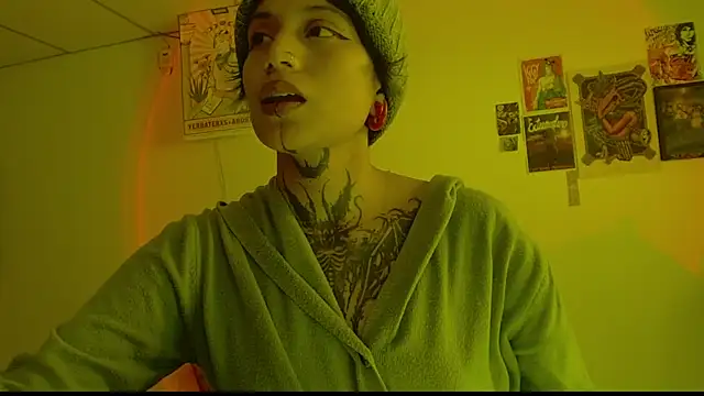 Snapshot of _Apola_77 chatting on 02.12.25 Apola 77 online show from 02.12.25