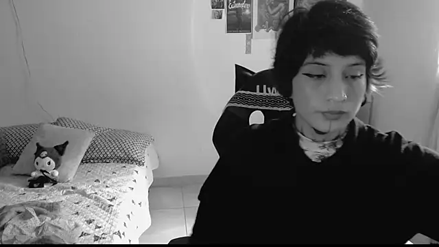 Snapshot of _Apola_77 chatting on 02.21.25 Apola 77 online show from 02.21.25