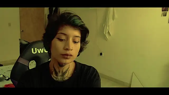 Snapshot of _Apola_77 chatting on 03.11.25 Apola 77 online show from 03.11.25