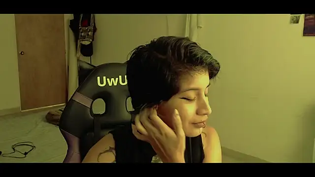 Snapshot of _Apola_77 chatting on 03.13.25 Apola 77 online show from 03.13.25