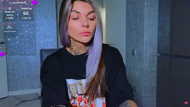 tattooedBabyy online show from 01.31.25