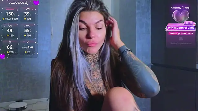 tattooedBabyy online show from 02.03.25