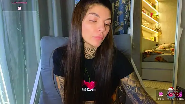tattooedBabyy online show from 02.22.26
