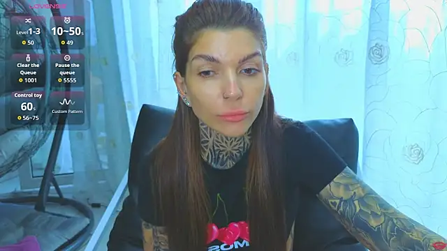 Snapshot of tattooedBabyy chatting on 06.17.26 tattooedBabyy online show from 06.17.26