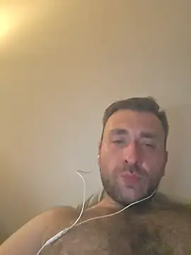 Snapshot of TIGERRR86 chatting on 06.24.26 TIGERRR86 online show from 06.24.26