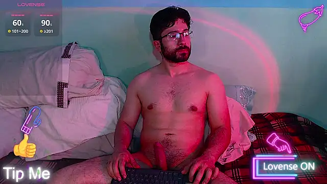 Snapshot of teddy_foster chatting on 10.10.25 teddy foster online show from 10.10.25