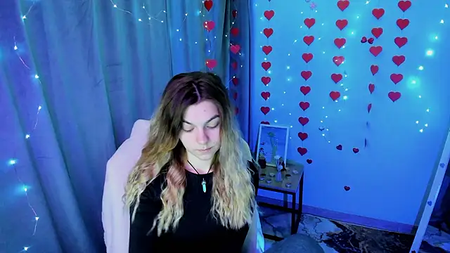 Sweet me  online show from 03.20.26