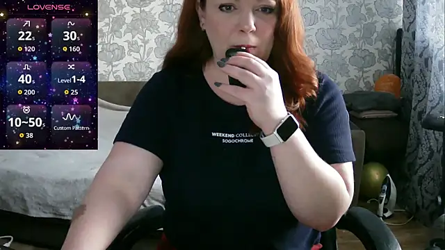 Sabrina Poison online show from 12.15.25