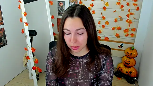 Lexy flower online show from 10.22.25